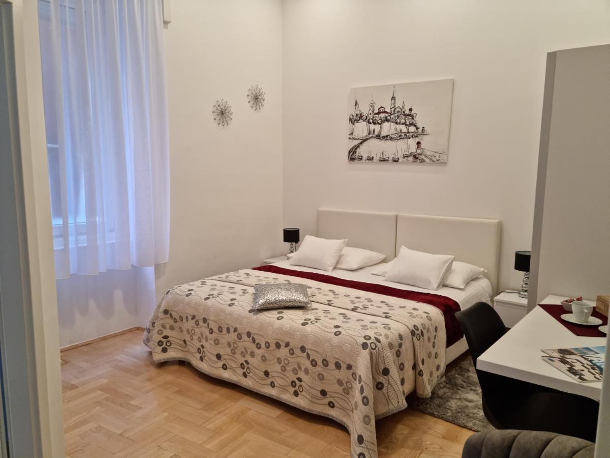 Rooms Tisa Old Town Zadar Eksteriør billede