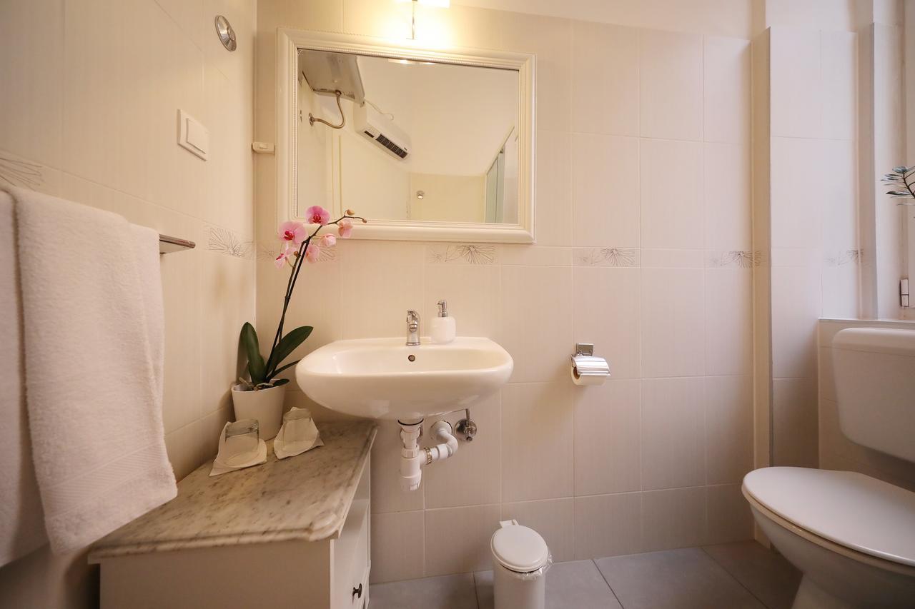 Rooms Tisa Old Town Zadar Eksteriør billede